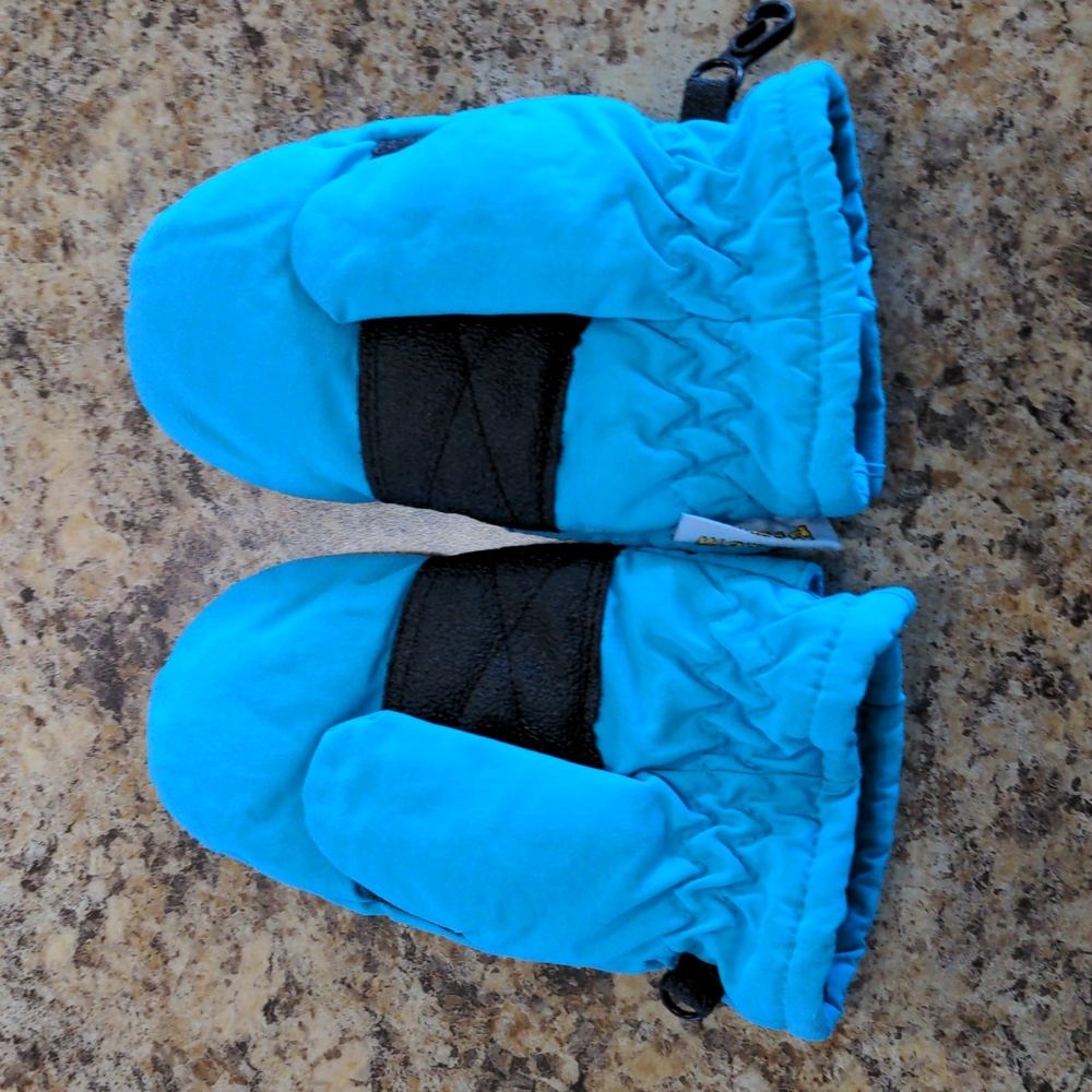 Rugged Bear Water Proof mittens